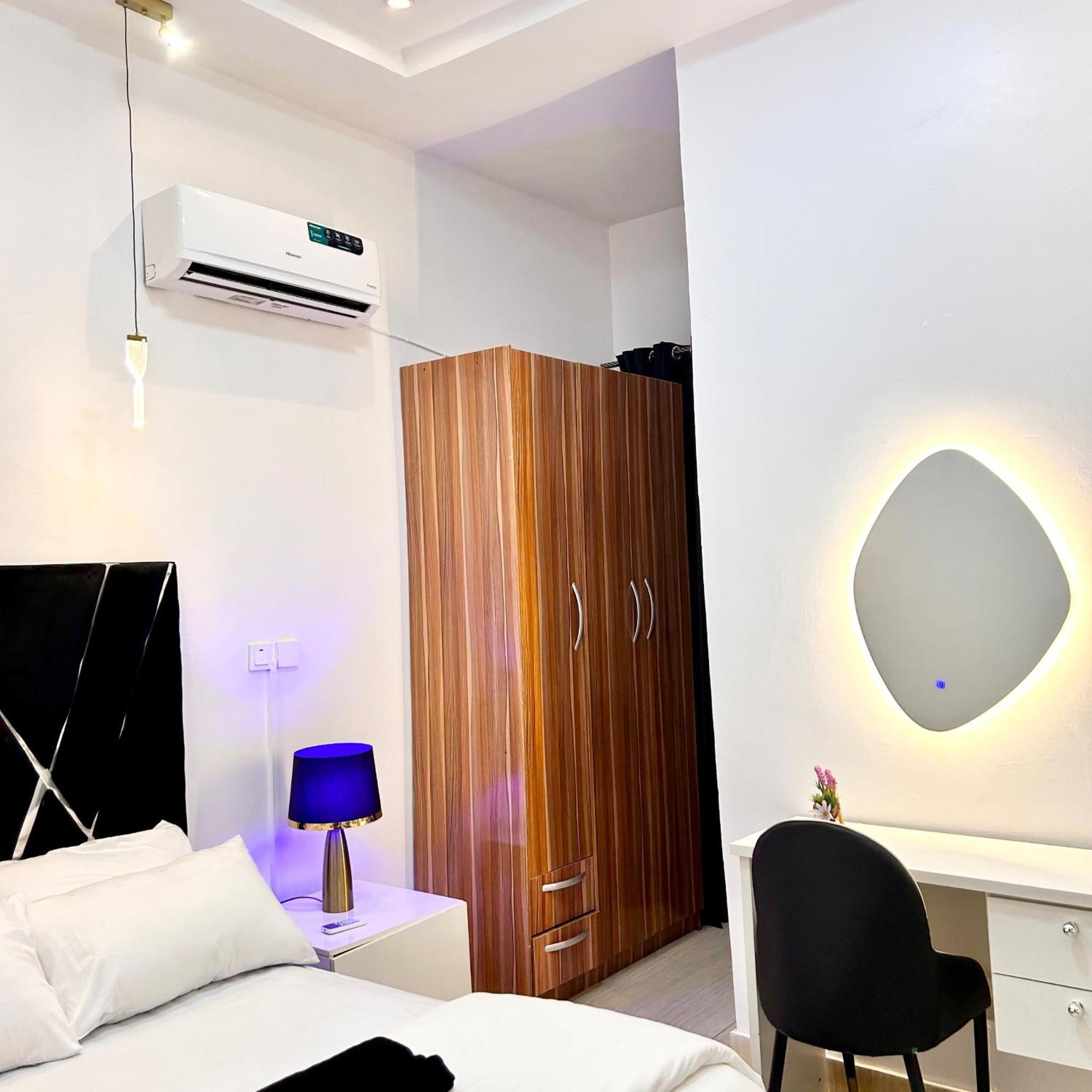 Luxury Shortlet Apartment Lbs, Ajah Lagos Eksteriør bilde